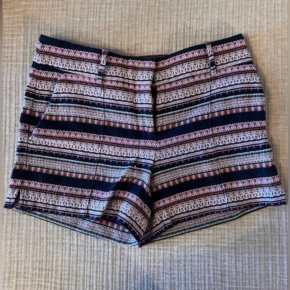 Loft Tweed Short, like new - Picture 1 of 5